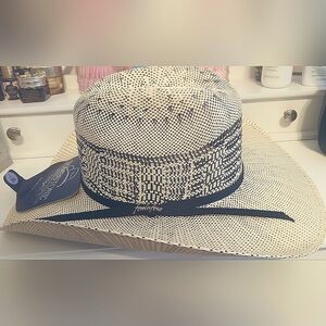Fashionable cowboy hat